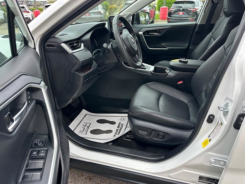 2025 Toyota RAV4 Limited