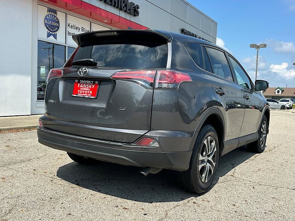 2018 Toyota RAV4 LE