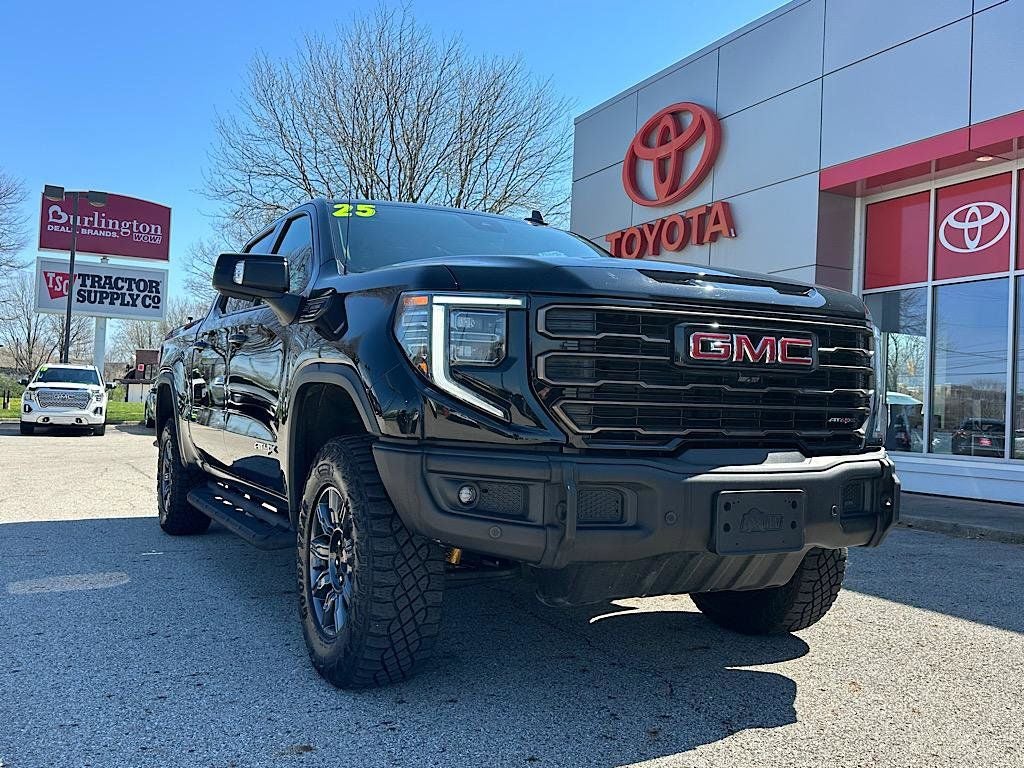 2025 GMC Sierra 1500 AT4X