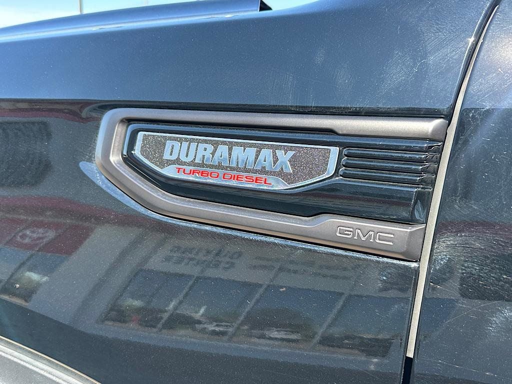 2025 GMC Sierra 1500 AT4X