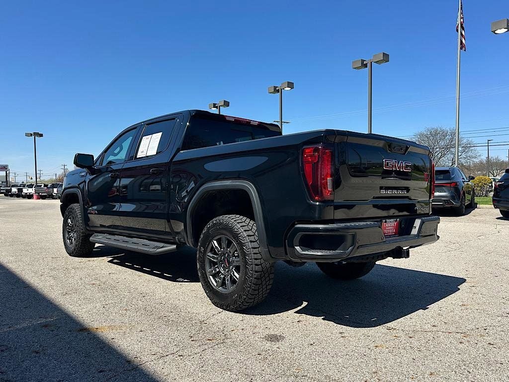 2025 GMC Sierra 1500 AT4X