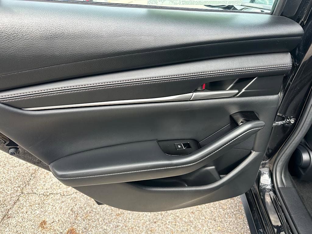 2025 Mazda Mazda3 2.5 S Select Sport