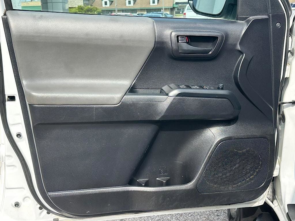 2021 Toyota Tacoma SR V6