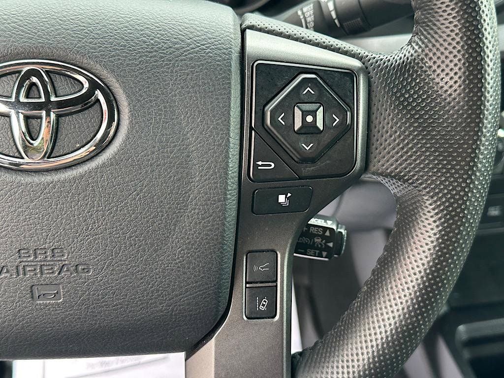 2023 Toyota Tacoma TRD Sport V6