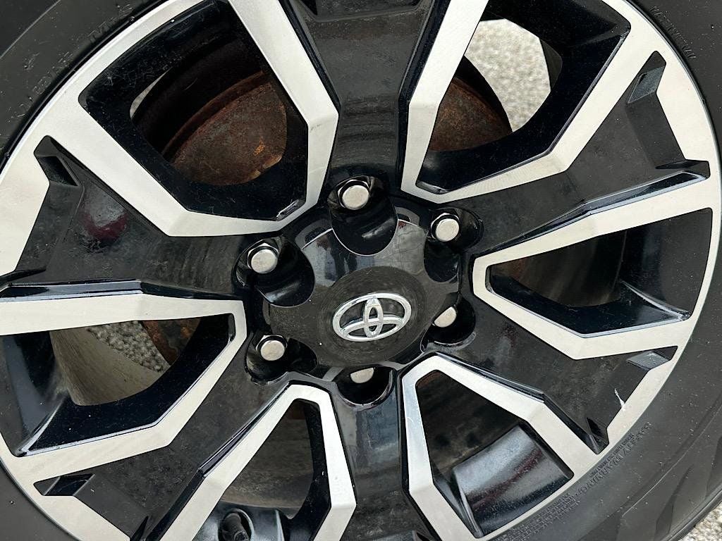 2023 Toyota Tacoma TRD Sport V6