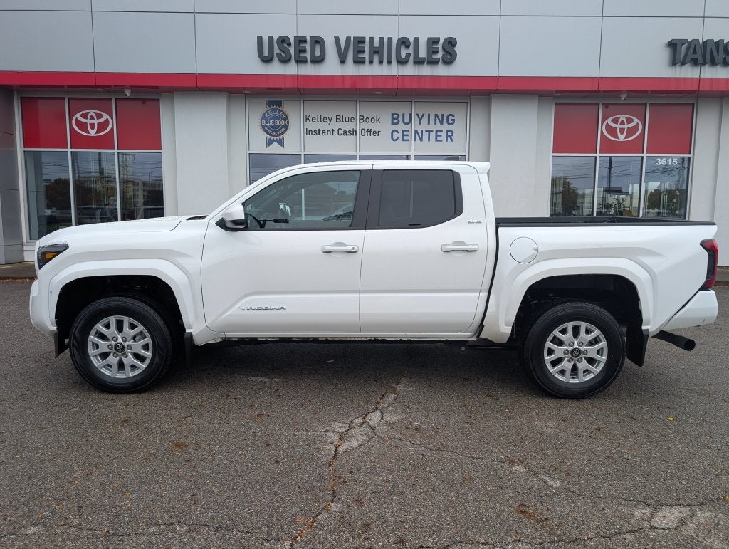 2025 Toyota Tacoma SR5