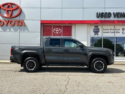 2024 Toyota Tacoma TRD Off-Road