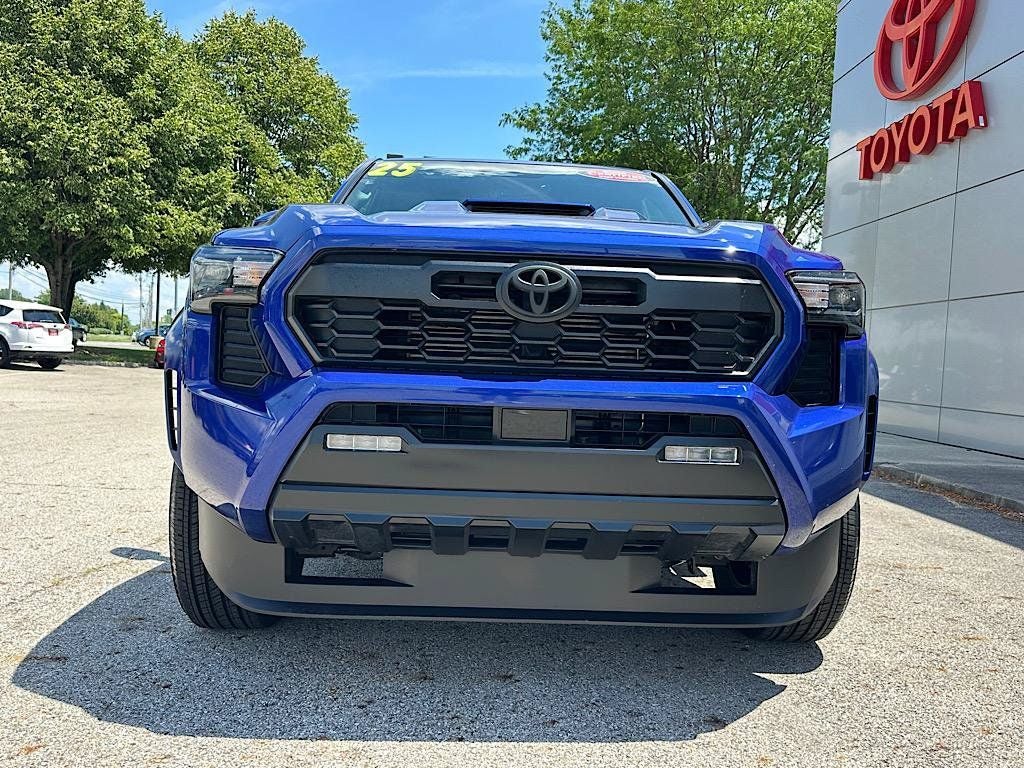 2025 Toyota Tacoma TRD Sport