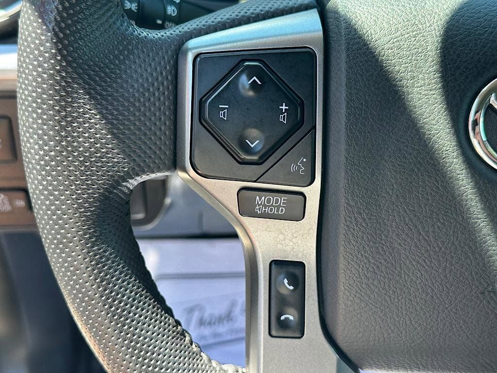 2023 Toyota Tacoma SR5 V6