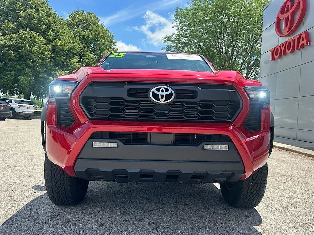 2025 Toyota Tacoma TRD Off-Road
