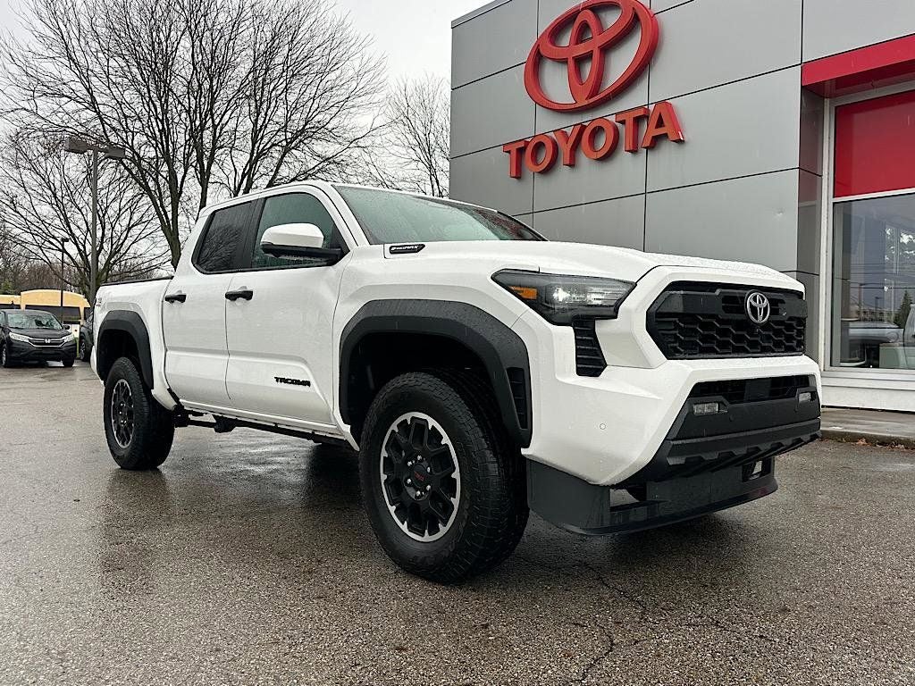 2024 Toyota Tacoma Hybrid TRD Off Road