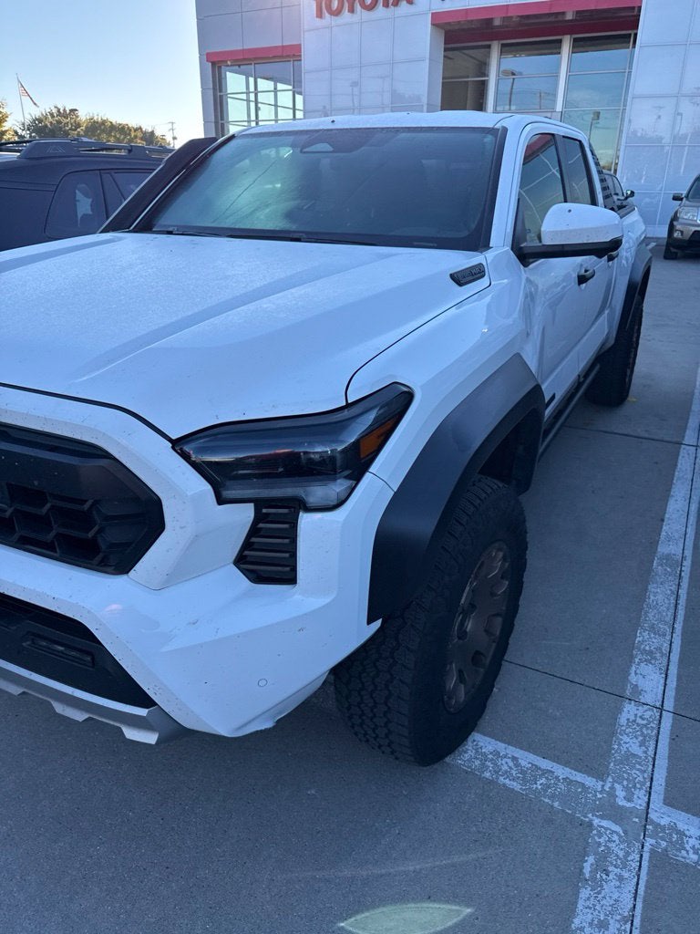 2026 Toyota Tacoma Hybrid Trailhunter
