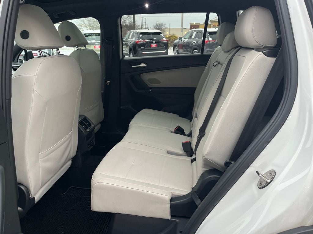 2020 Volkswagen Tiguan 2.0T SE R-Line Black