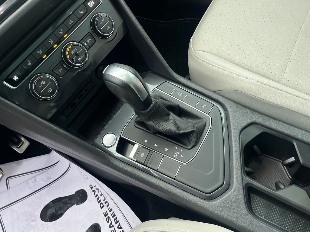 2020 Volkswagen Tiguan 2.0T SE R-Line Black