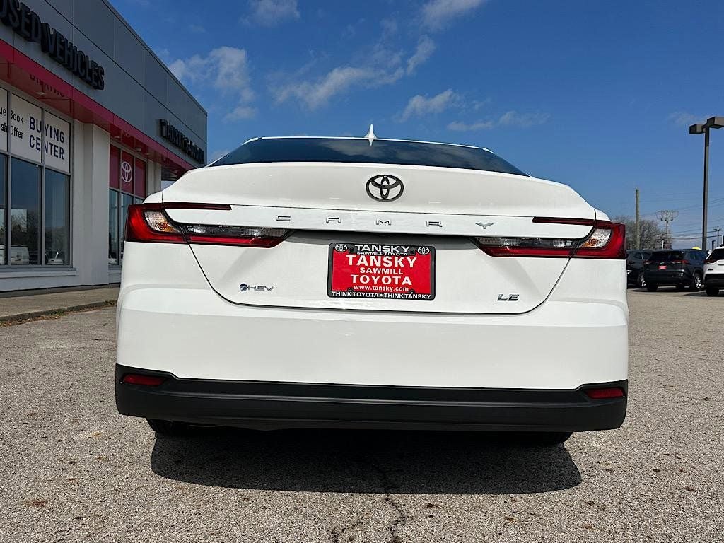 2025 Toyota Camry LE