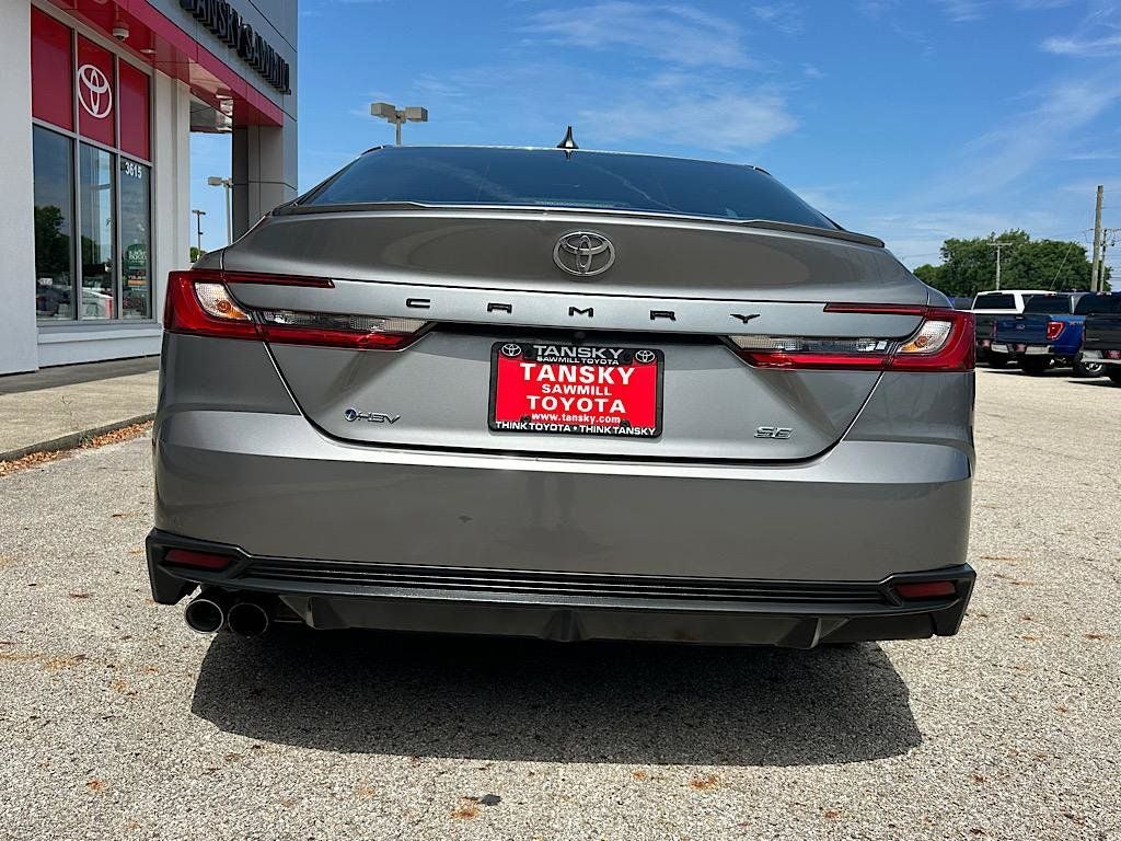 2025 Toyota Camry SE
