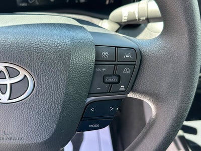 2025 Toyota Camry LE