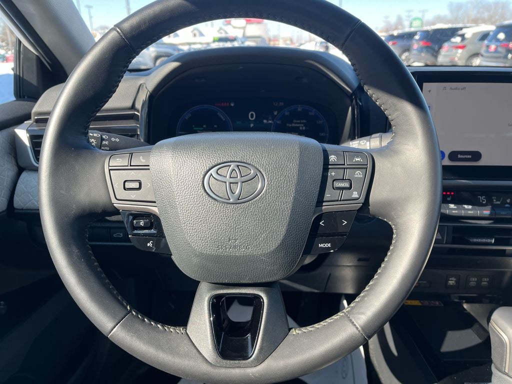 2025 Toyota Camry XLE