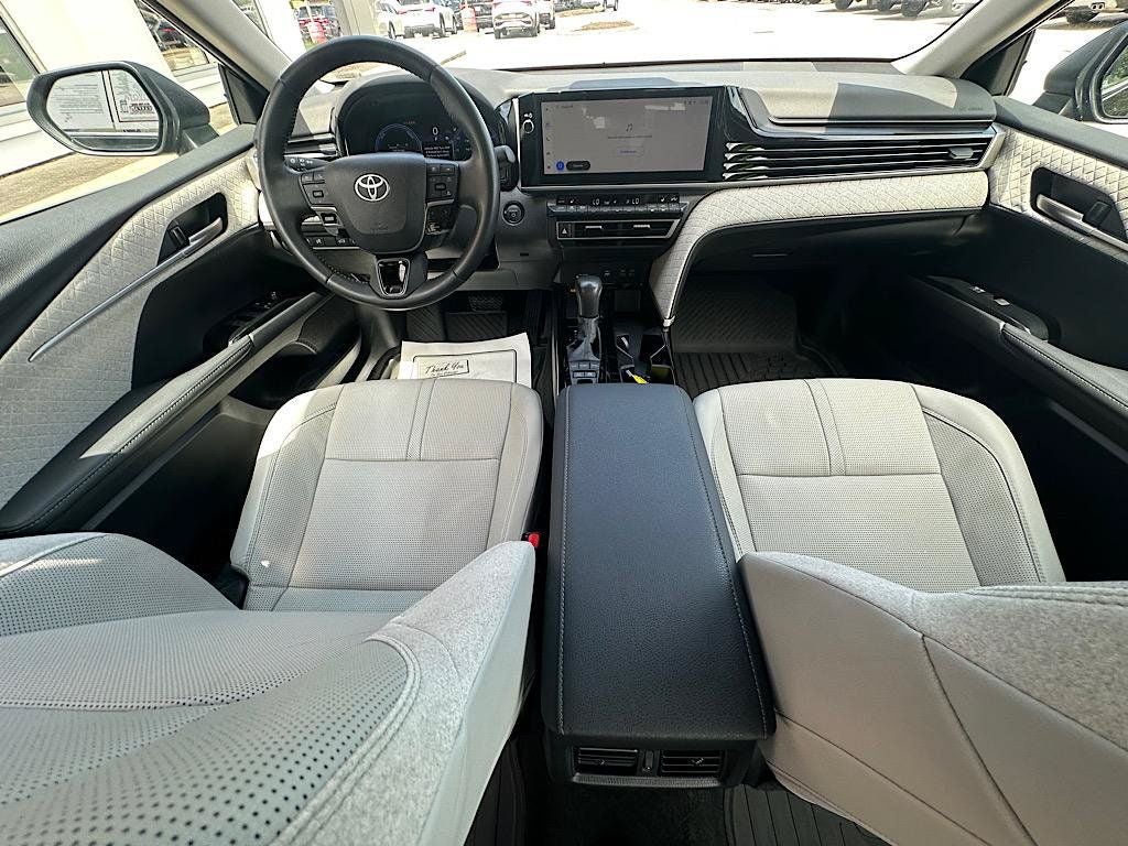 2025 Toyota Camry XLE