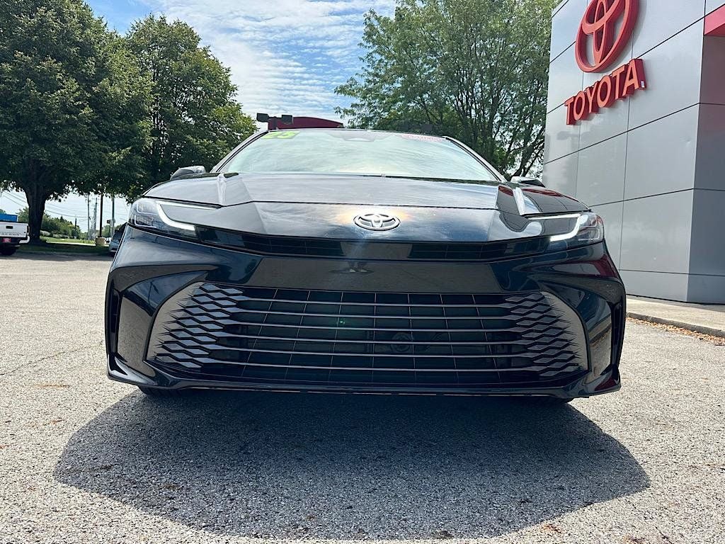 2025 Toyota Camry XLE