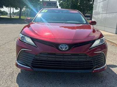 2021 Toyota Camry Hybrid XLE