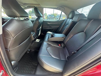 2021 Toyota Camry Hybrid XLE
