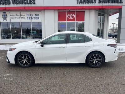 2023 Toyota Camry SE