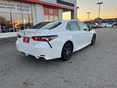 2023 Toyota Camry SE