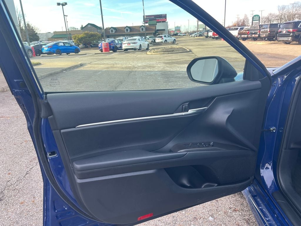 2023 Toyota Camry SE Nightshade