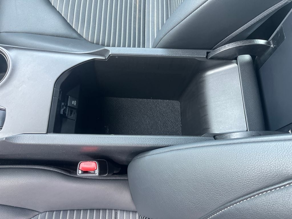 2023 Toyota Camry SE Nightshade