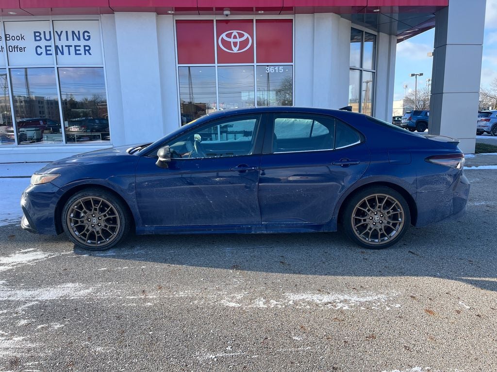 2023 Toyota Camry SE Nightshade