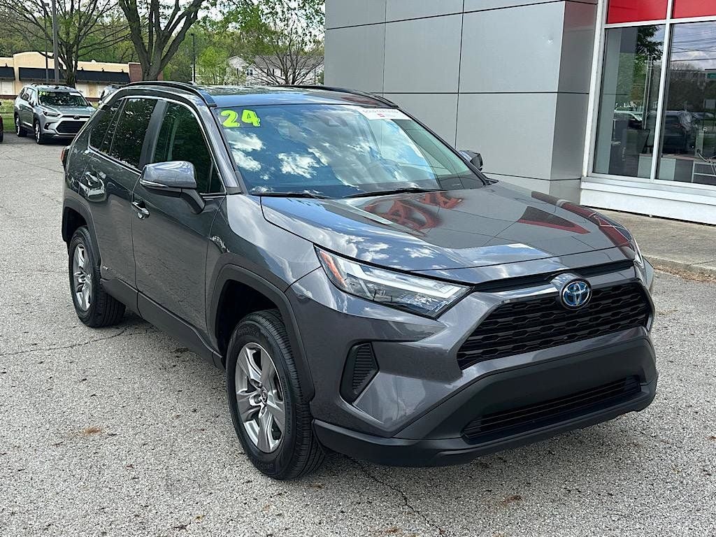 2024 Toyota RAV4 Hybrid XLE