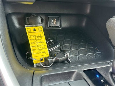 2024 Toyota RAV4 Hybrid XLE