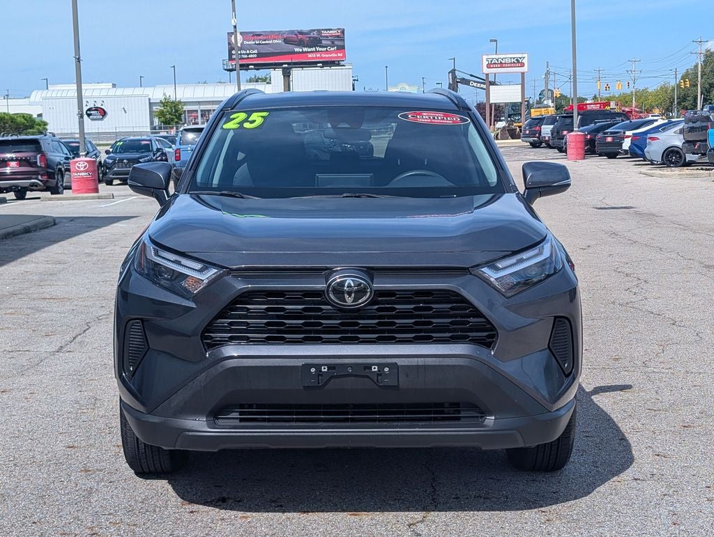 2025 Toyota RAV4 Hybrid XLE