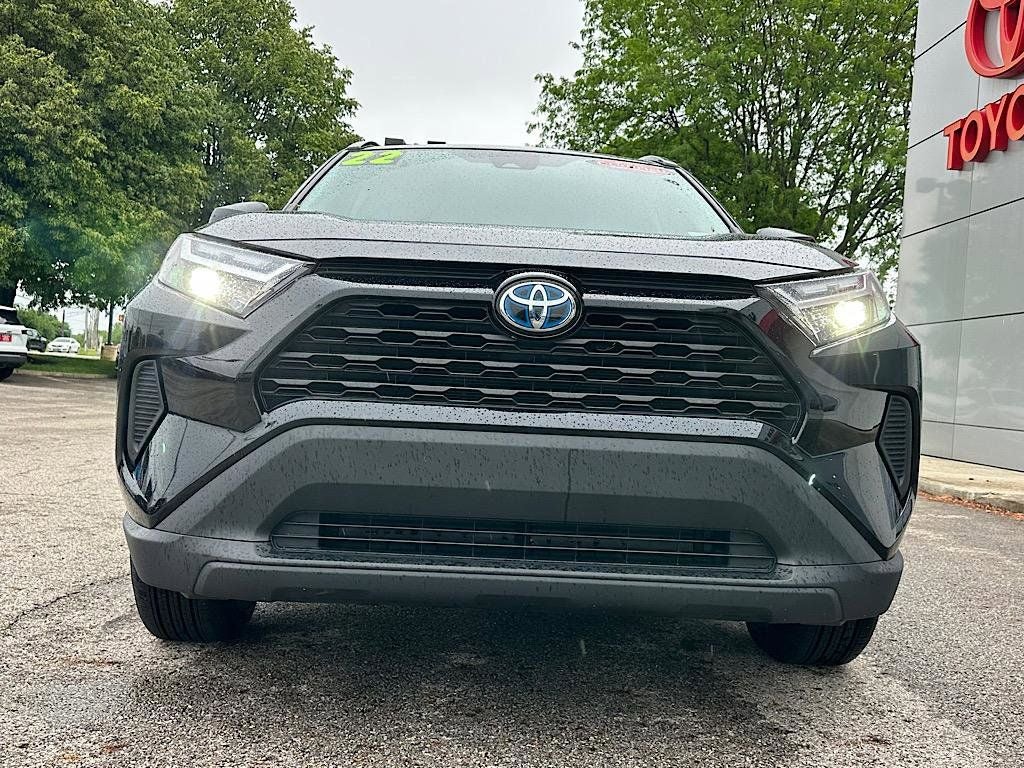 2022 Toyota RAV4 Hybrid XLE