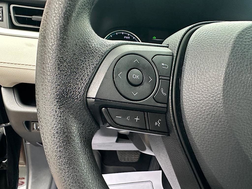 2022 Toyota RAV4 Hybrid XLE