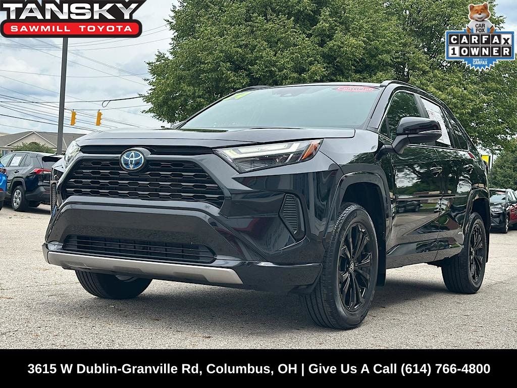 2024 Toyota RAV4 Hybrid SE