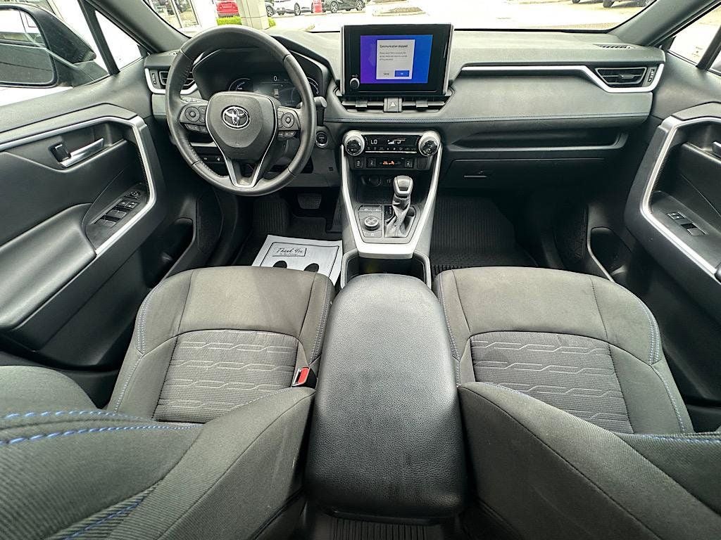 2024 Toyota RAV4 Hybrid SE
