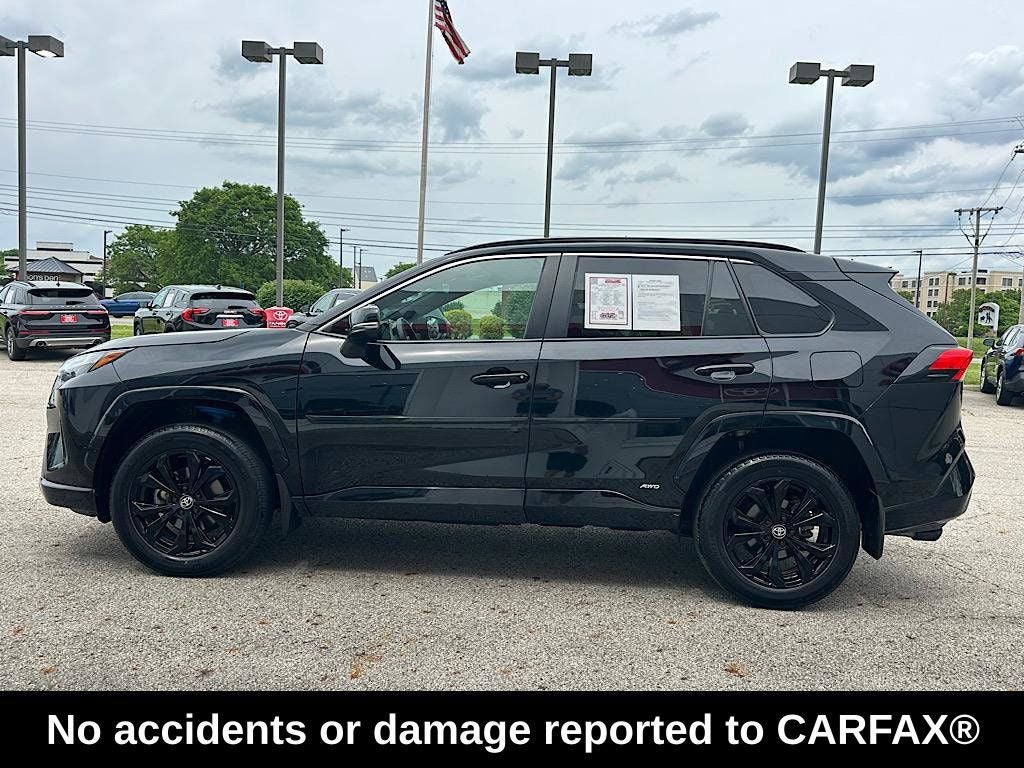 2024 Toyota RAV4 Hybrid SE