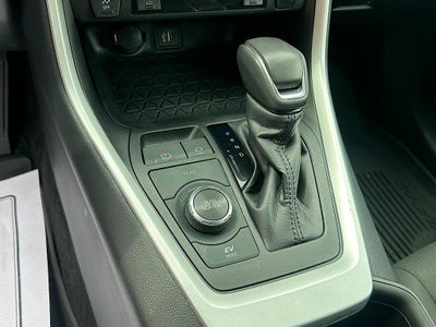2024 Toyota RAV4 Hybrid SE