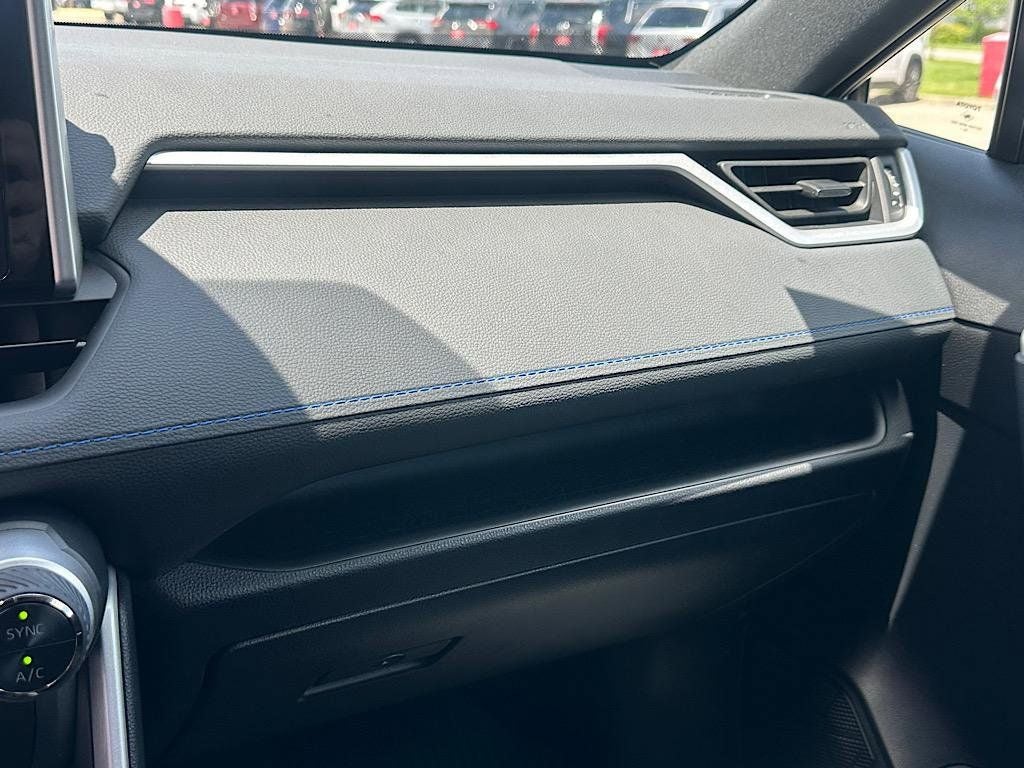 2025 Toyota RAV4 Hybrid SE