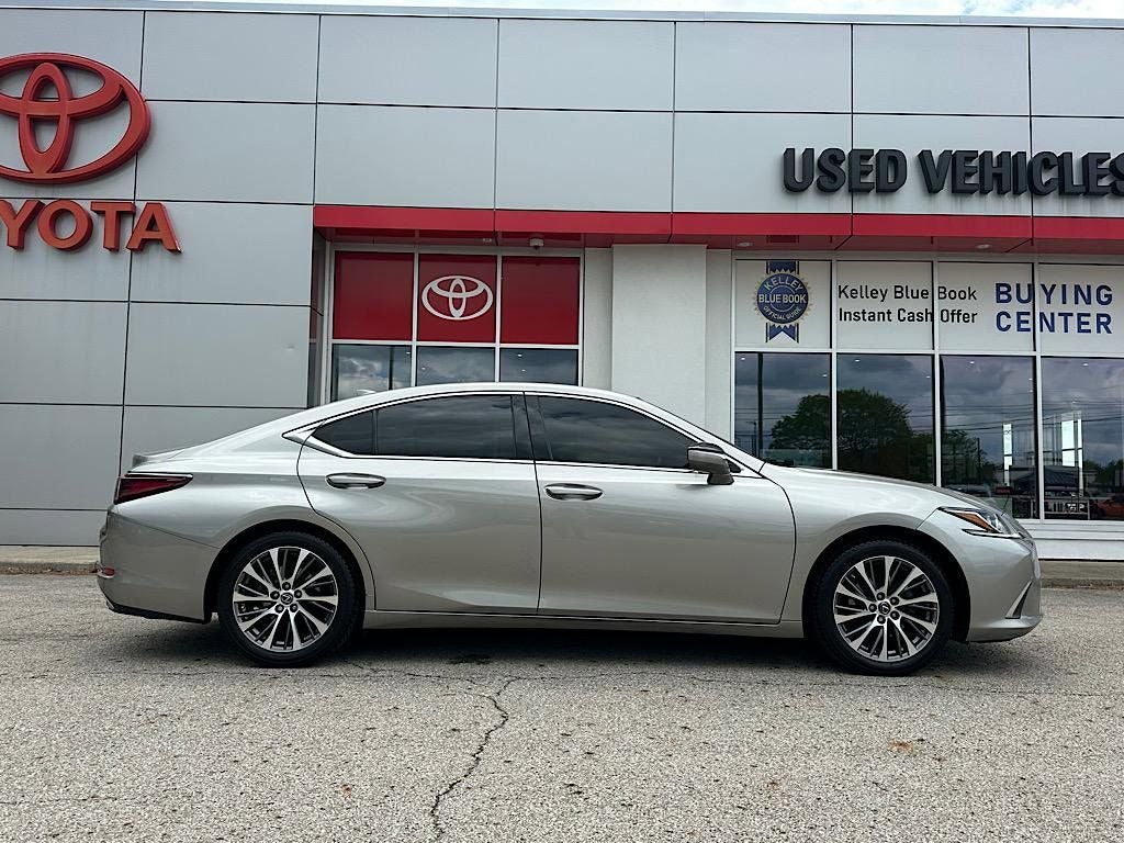 2019 Lexus ES 350