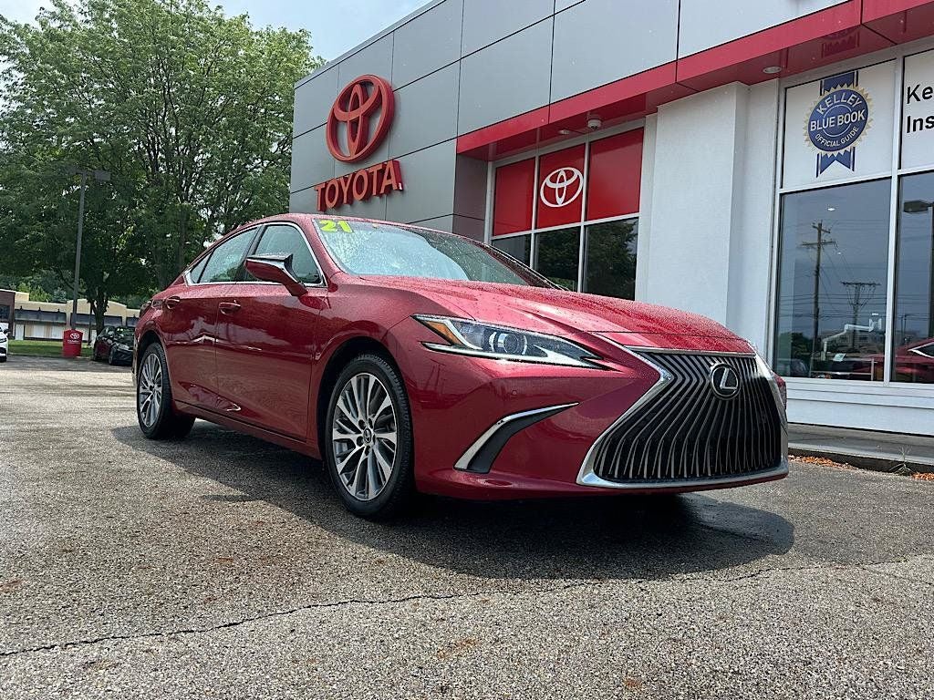 2021 Lexus ES 250