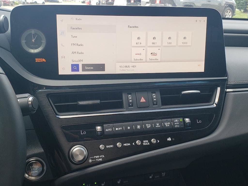 2023 Lexus ES 350