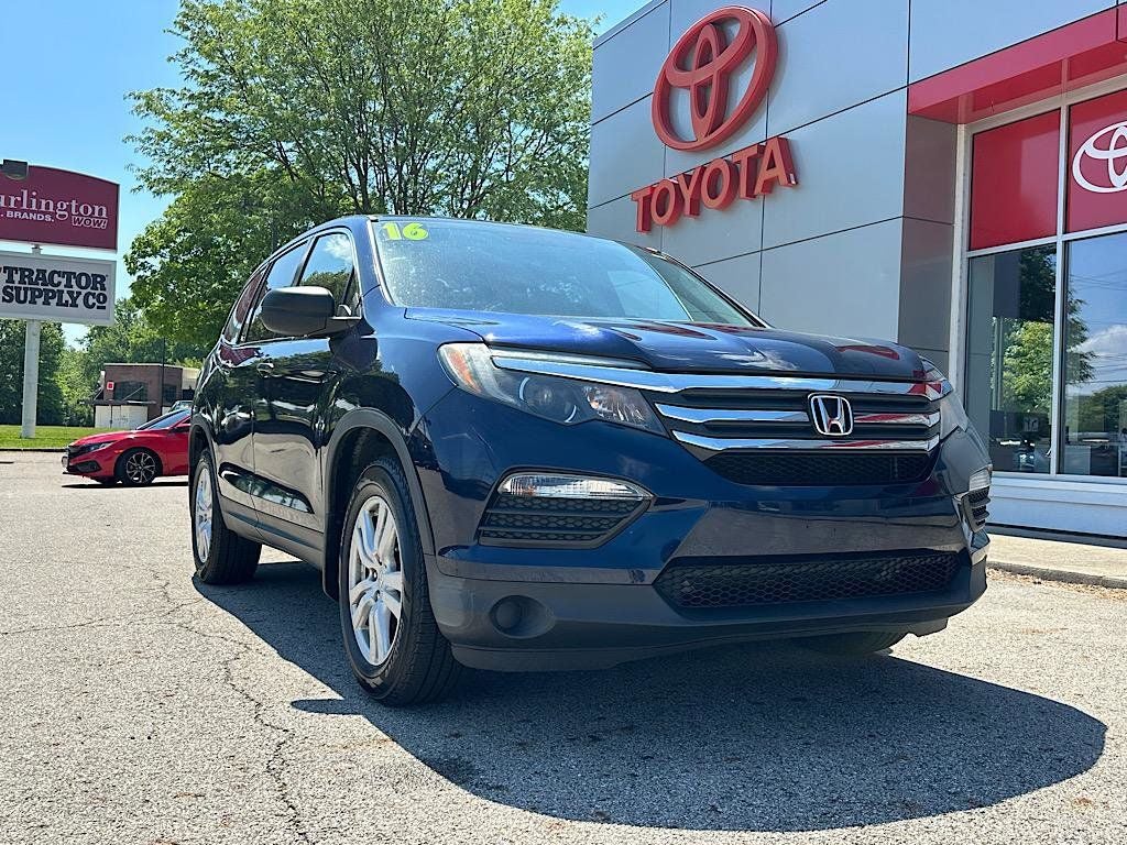 2016 Honda Pilot LX