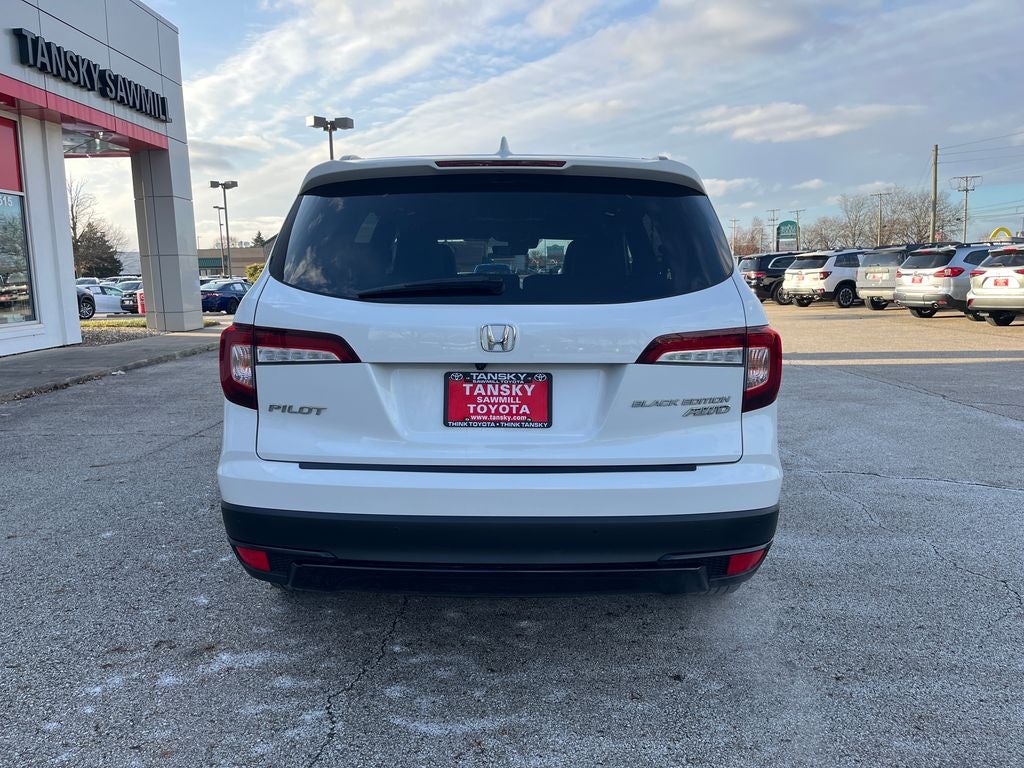 2021 Honda Pilot Black Edition