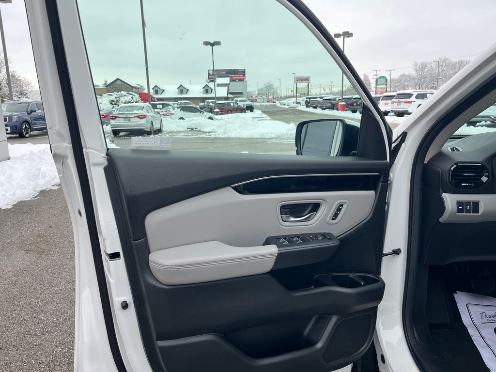 2025 Honda Pilot Touring