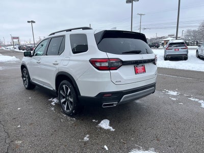 2025 Honda Pilot Touring