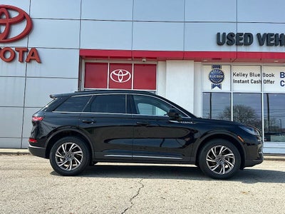 2026 Lincoln Corsair Premiere