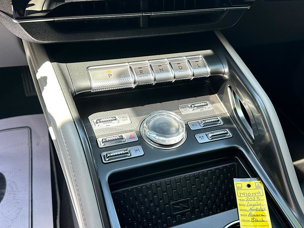 2025 Lincoln Nautilus Premiere